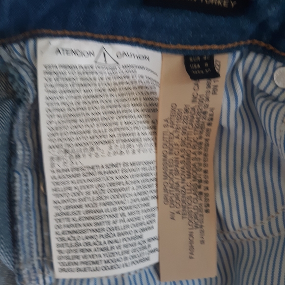 Massimo Dutti hi rise crop flare Jeans sz 8 *W - Picture 5 of 7